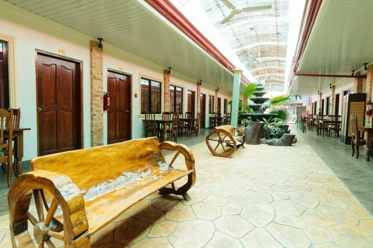 Reddoorz Premium Near Pristine Beach Puerto Princesa Екстериор снимка